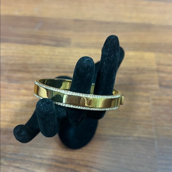 Kate Spade Hole Punch Pave Hinge Bangle Bracelet Gold Tone - Picture 6 of 10